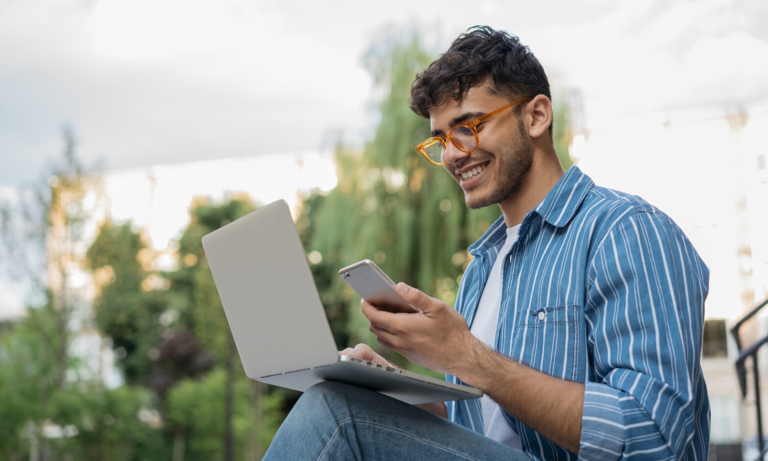 Featured image for post: 5 Ways Device ID Targeting (DID) Can Supercharge Your Marketing Objectives